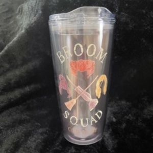 NWT Hocus Pocus Plastic Cup with Lid